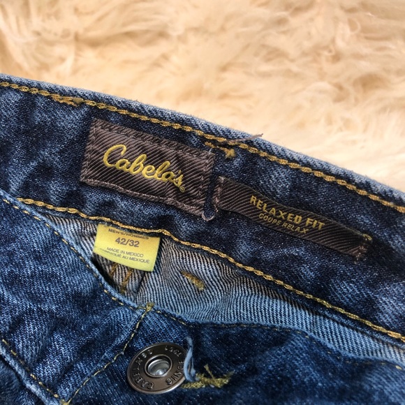 Cabela's Mens Jeans 42 x 32 12” rise GUC dark blue - Picture 2 of 5